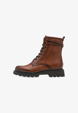Tamaris ELEGANTE MIT TOUCH-IT - Enkellaarsjes met plateauzool - cognac