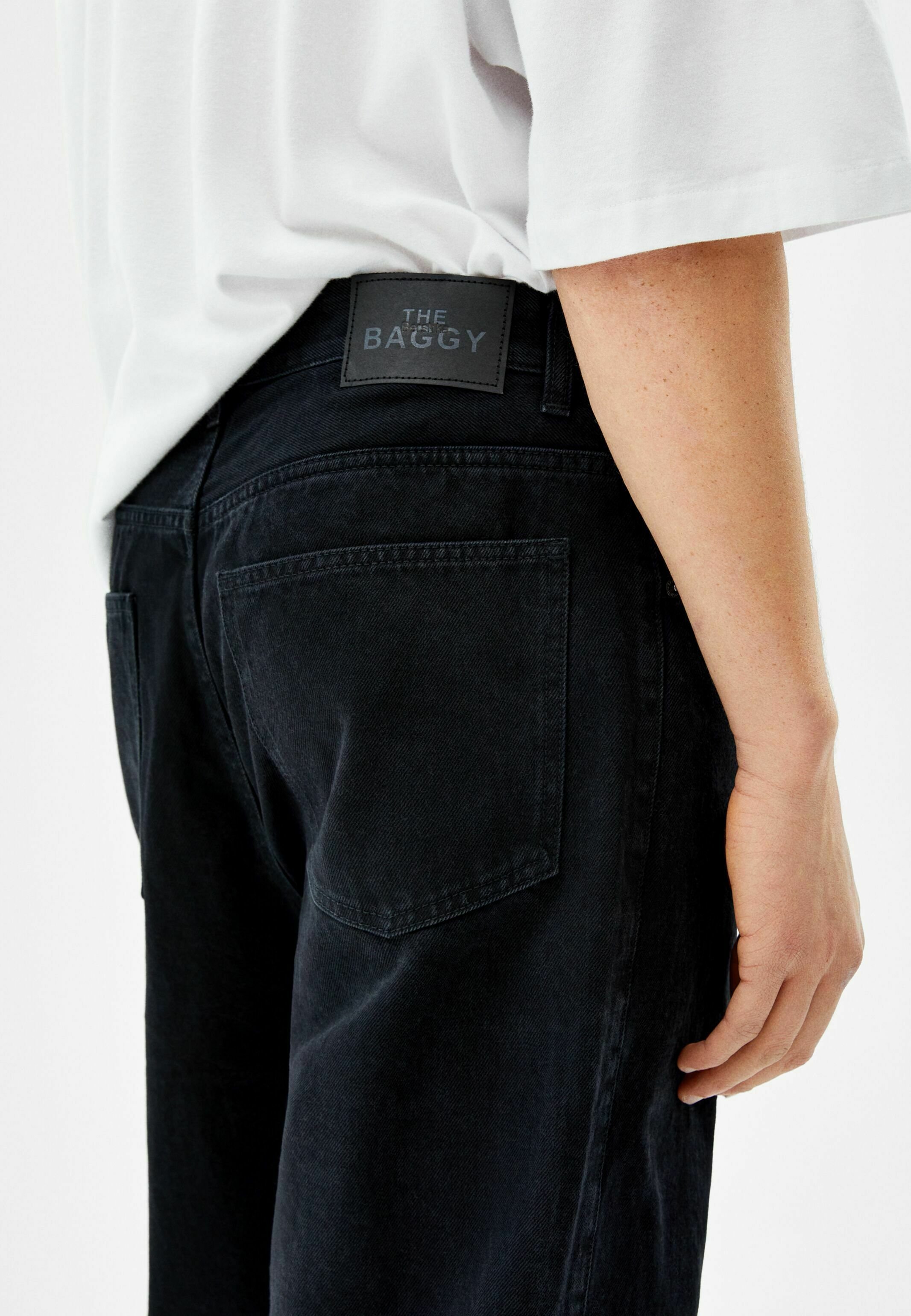 Bershka BAGGY - Straight leg jeans 