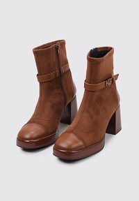 Hispanitas Botines con plataforma - camel