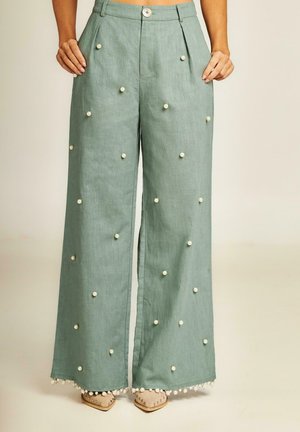 Pantalones - verde
