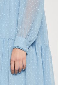 YAS Vardagsklänning - blue