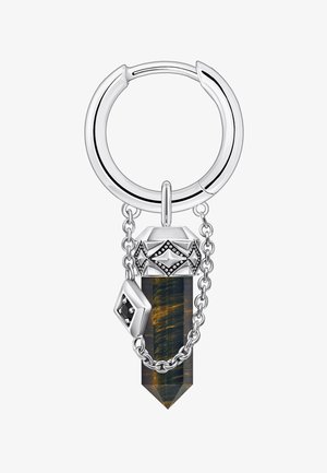 Silberner Creolen-Ohrring mit einer Kette, die eine detaillierte geometrische Silberkappe und einen blau-braunen facettierten Kristallanhänger verbindet.