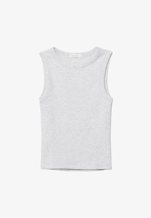 Srajca brez rokavov, svetlo sive barve, kratka, z okroglim izrezom, izdelana iz mehke pletene tkanine.