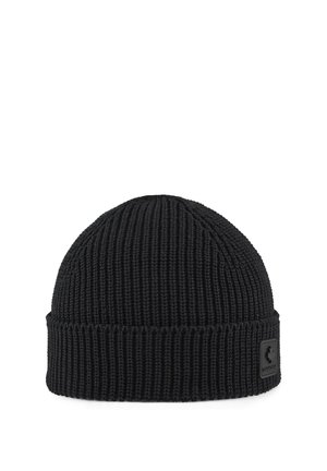Sort strikket beanie-hat med ribbet struktur, rund top og foldet kant. Har et lille sort logo-patch på forsiden.