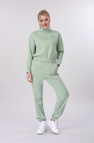 SET - Trainingsanzug - sage