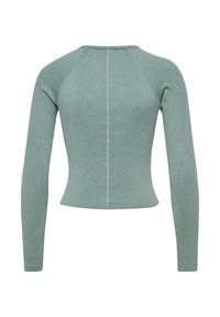 Getsleept, nauwsluitend shirt in gemêleerde groene ribstof, met een ronde halslijn en een centrale naad aan de achterkant, voor een gestructureerde uitstraling.