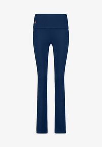 Ei valittu, midnight