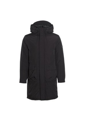 Parka negra impermeable con capucha, cierre frontal de cremallera, dos grandes bolsillos delanteros y cordones ajustables en el cuello y los puños.