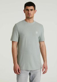 CHASIN' - ETHAN - T-shirt basic - mid green Immagine in miniatura 1