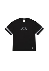 Camiseta negra de manga corta con franjas en gris en las mangas, con el logo de "Champion" en texto blanco arqueado en el frente.