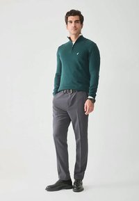 Pier One Jersey de punto - dark green/off-white