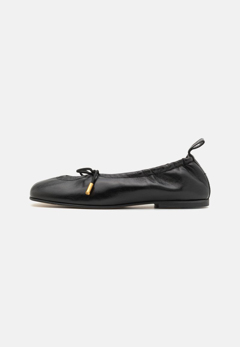 Alohas Women's Ballerina Rosalind Red main image 1