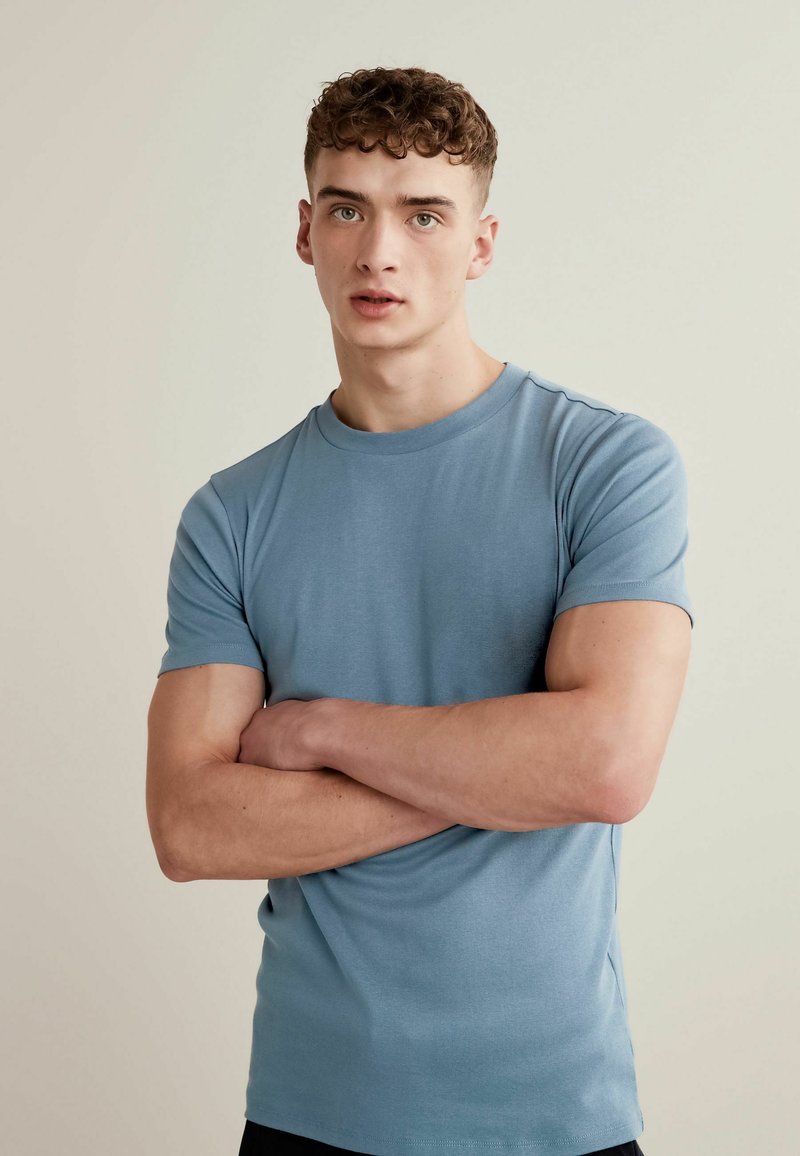 Next ESSENTIAL CREW NECK MUSCLE FIT TSHIRT Tshirt basic blue