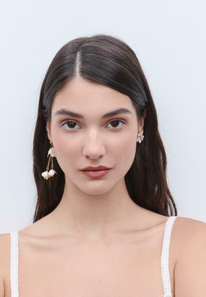 SET OF 2 FLORAL - Boucles d'oreilles - white