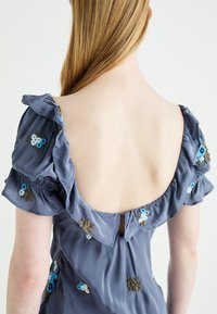 Free People BALI SANTA CRUZ DRESS - Maxi-jurk - vintage indigo