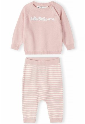 KNITTED JUMPER AND PANTS SET - Pulover - pink