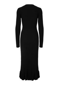 Μαύρο μακρυμάνικο φόρεμα με ριμπ ύφανση, στενή σιλουέτα, φαρδύ τελείωμα και στρογγυλή λαιμόκοψη, κατασκευασμένο από υλικό πλεκτής υφής.