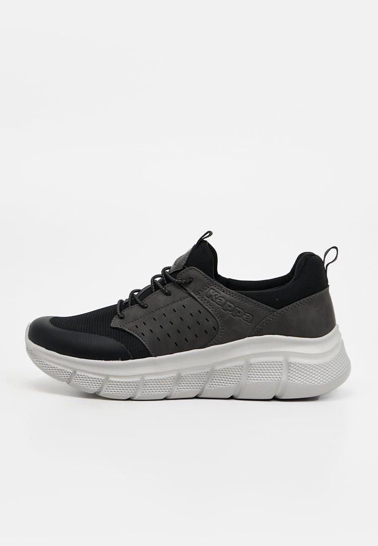 Sneaker low