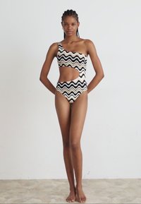 Seafolly NEUE WAVE ONE SHOULDER CUT OUT ONE PIECE - Maudymosi kostiumėlis - black