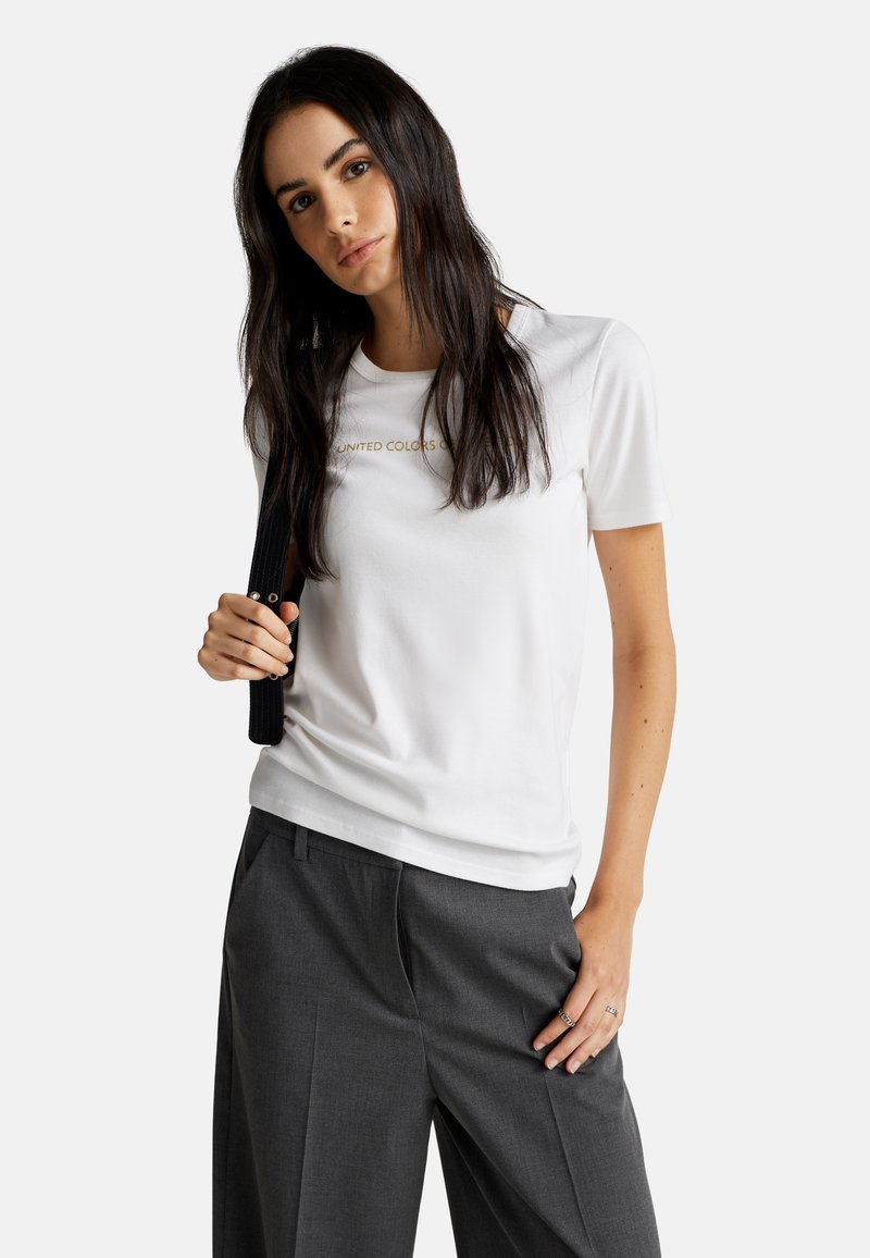 United Colors of Benetton WITH GLITTER PRINT LOGO - Triko s potiskem - white