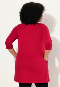 Ulla Popken V-NECK  - Langarmshirt - dark red