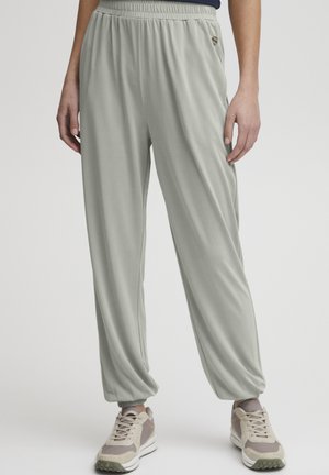 BRIANNA - Pantaloni sportivi - seagrass