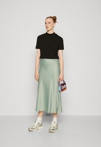 YAS Tall YASPELLA MIDI SKIRT  - A-line skjørt - green milieu