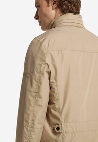 Falconeri Let jakke / Sommerjakker - natürlich light vanilla