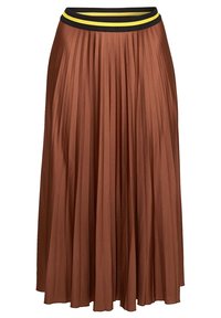 Jupe midi plissée marron avec une large ceinture noire ornée de deux bandes jaunes.