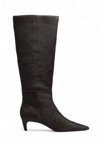 Boots - brown