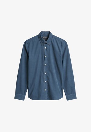 Camicia a maniche lunghe con bottoni in un tessuto blu intenso. Presenta un colletto classico, bottoni sul davanti e una vestibilità sagomata con una texture liscia.