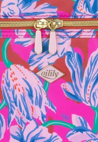 Oilily Toilettas - bossa nova