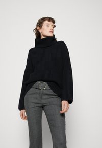 Selected Femme SLFSEFIKA ROLLNECK - Maglione - black