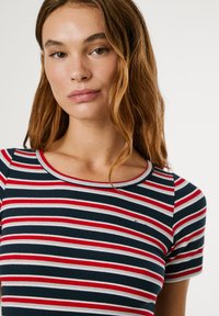 Pepe Jeans Triko s potiskem - dulwich blue