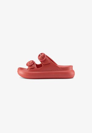 Sandalo rosso slip-on con due cinturini regolabili con fibbia e suola spessa imbottita, progettato per un uso casual.
