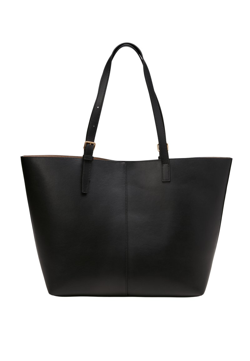 Czarna skórzana torba typu tote o gładkiej fakturze, wysokim prostokątnym kształcie, podwójnych ramiączkach na ramię oraz subtelnych złotych akcentach hardware.