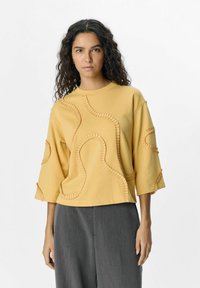 Object LIV RE 3/4  - Sweatshirt - daffodil