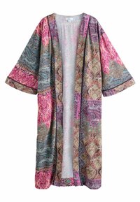 Szlafrok w stylu kimono z kwiatowo-paisleyowym wzorem w kolorach fioletowym, różowym, zielononiebieskim i beżowym. Wykonany z lekkiej tkaniny z szerokimi rękawami.