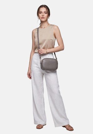 David Jones, DAVID JONES SHOULDER BAG - Schoudertas - dark taupe
