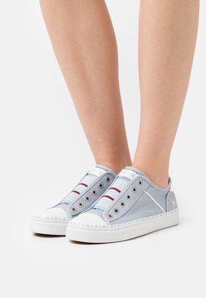 Mustang Trainers - eisblau