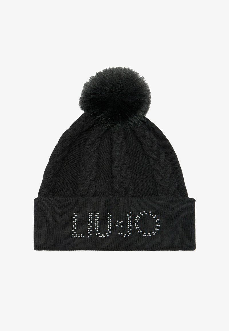 Beanie nero lavorato a maglia con un grande pompon in pelo sulla parte superiore, con una trama intrecciata e dettagli in strass che formano la scritta "LIU·JO" sul polsino.
