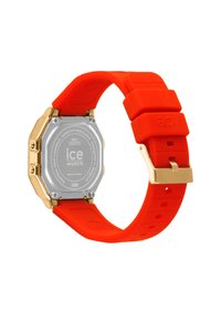 Correa de reloj de silicona naranja con fondo de caja octagonal de acero inoxidable dorado. Incluye marca grabada y resistencia al agua hasta 30 metros.