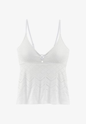 Weißes ärmelloses Top mit dünnen, verstellbaren Trägern, Lochspitzenmuster und kleinem dekorativem Kreuzdetail an der Brust.