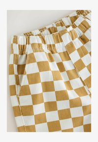 Seleccionado, yellow white checkerboard