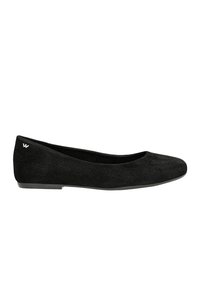 Ballerine in suede nero con punta arrotondata, suola nera piatta e un piccolo logo bianco sul tallone. Texture liscia in tutto il modello.