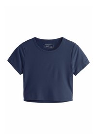 T-shirt bleu marine court en tissu lisse avec des manches courtes, un col rond et des détails de couture minimaux. Étiquette de marque visible à l'intérieur.
