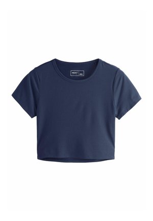 T-shirt cropped blu navy realizzato in tessuto liscio con maniche corte, scollo rotondo e dettagli di cucitura minimi. Etichetta del marchio visibile all'interno.