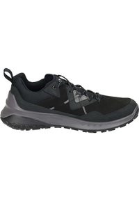 Scarpa sportiva nera con tomaia in tessuto testurizzato, suola in gomma, punta tonda e dettagli grigi, con chiusura a lacci e linguetta sul tallone.