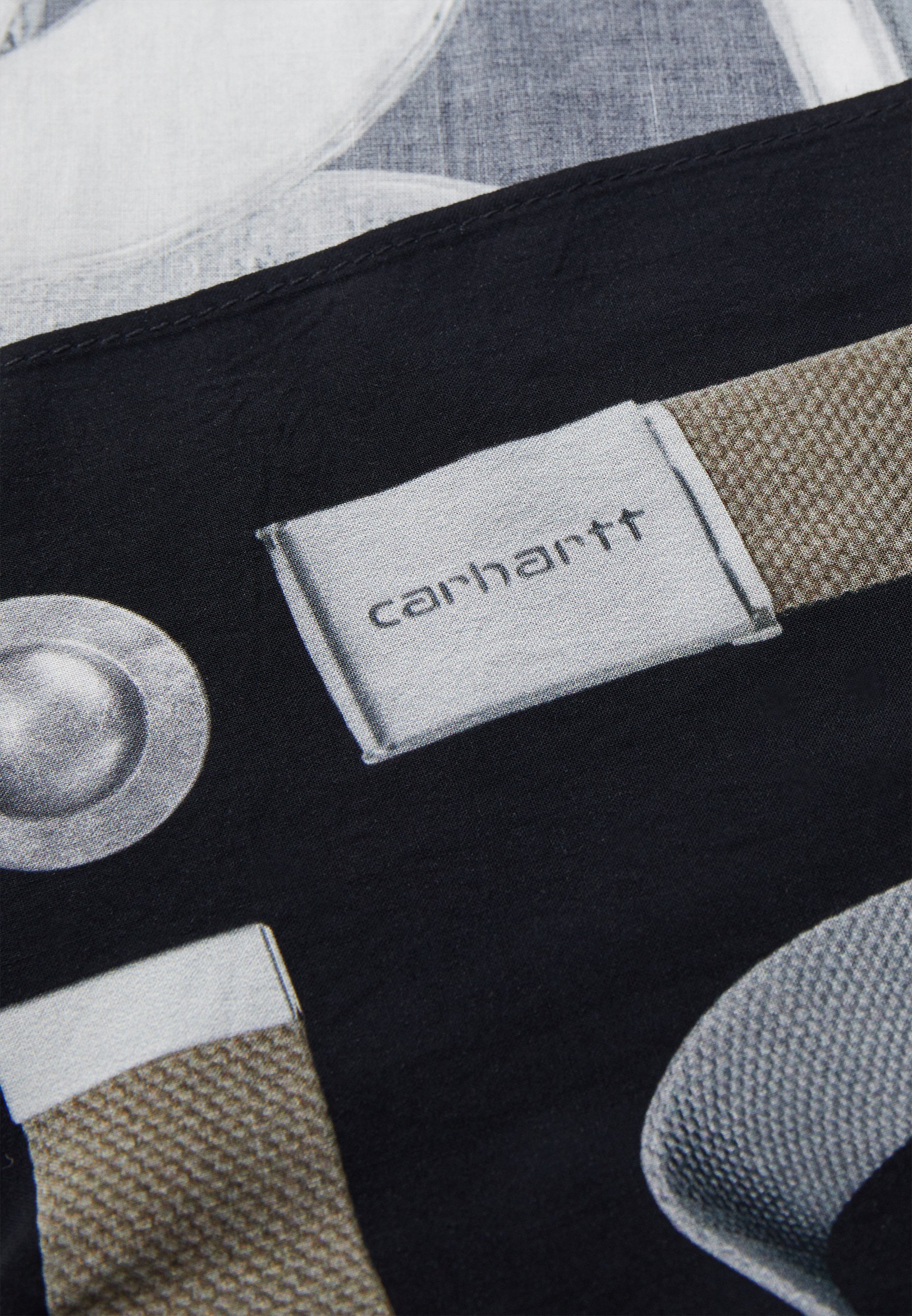 ★carhartt★Charms Belt Bandana★Black (人気 ) Carhartt WIP Charms Belt Bandana, Charm Belt Print, Black