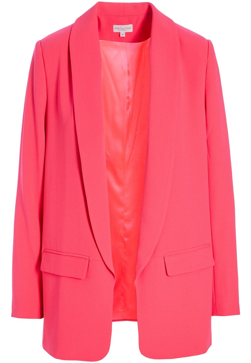 Veste blazer femme d'un corail rose vif, ouverte à l'avant, avec manches longues, larges revers et poches à rabat.